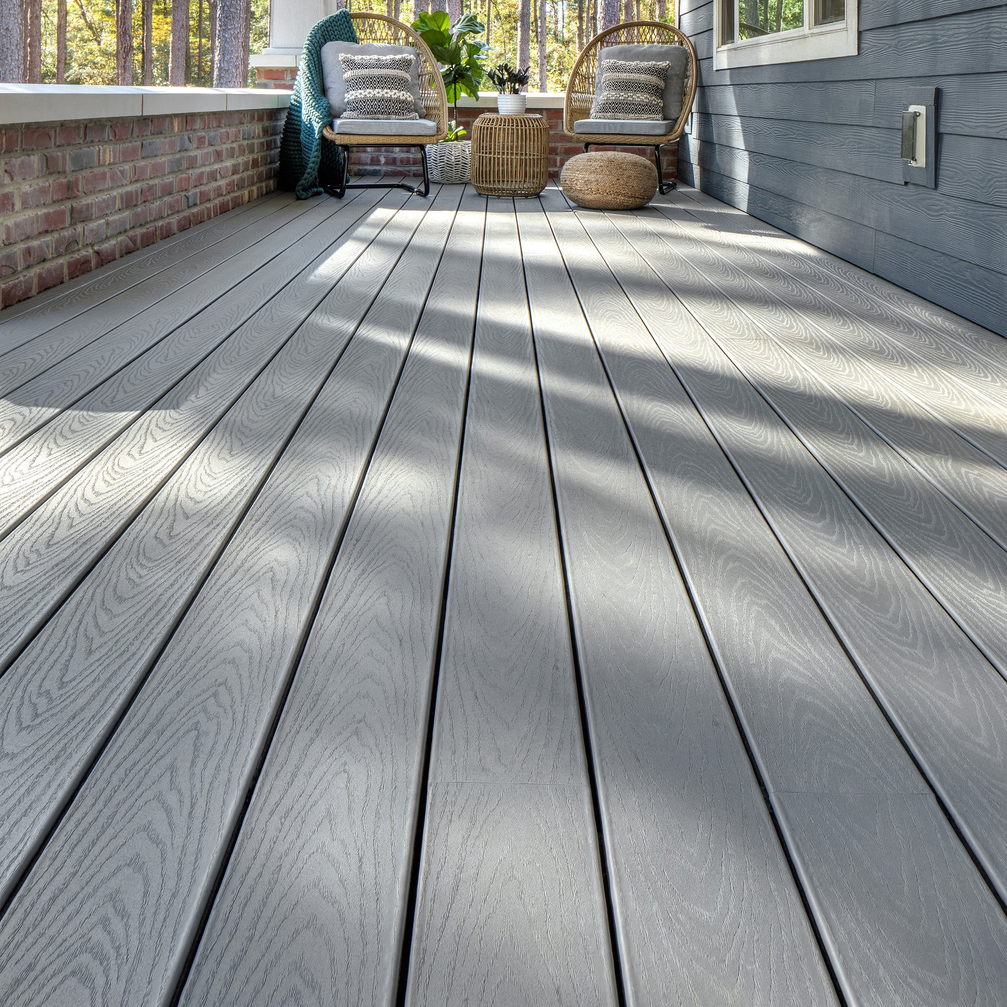 Lemay Matos Trex Decking